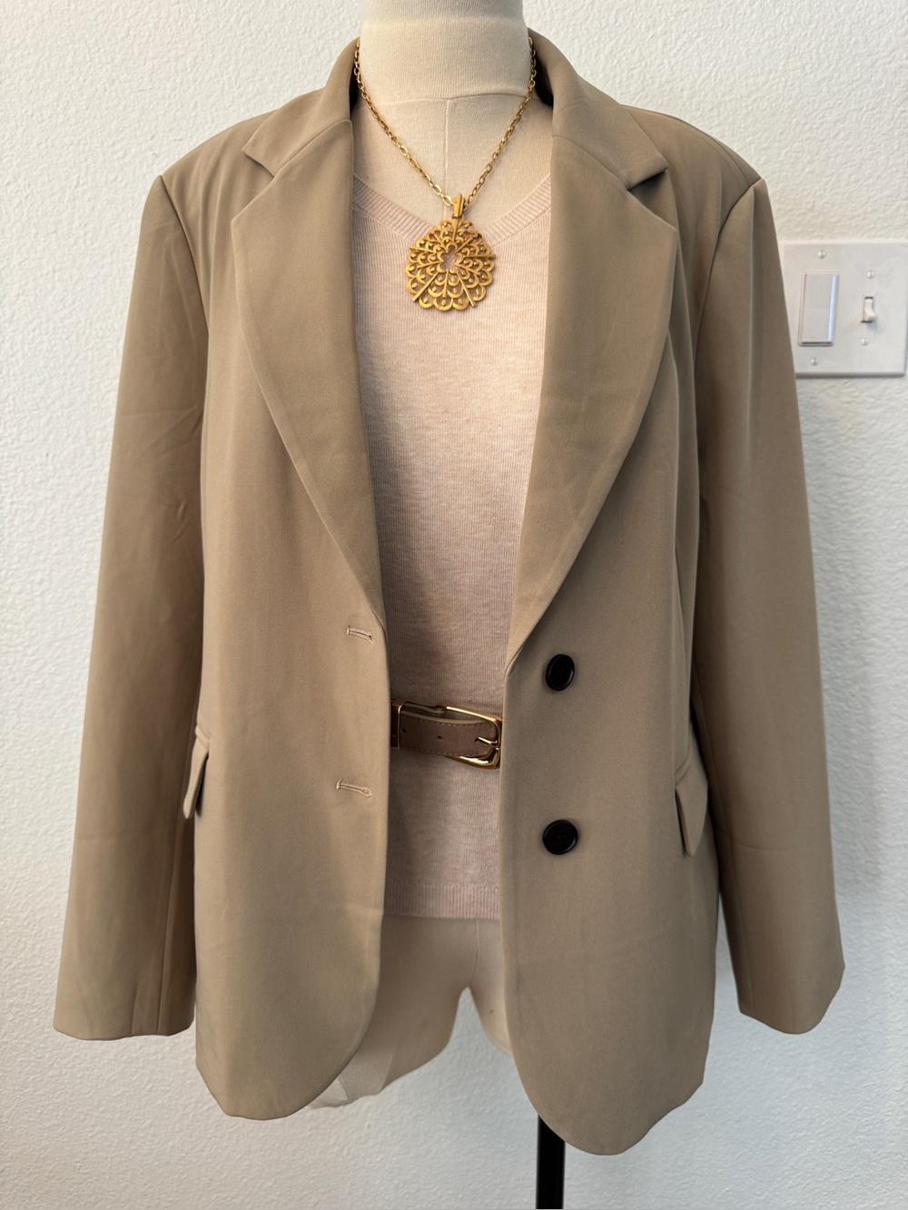 NWT News With Tags Tan/Camel/khaki Stretch Blazer XL